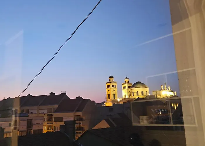 Hellowine Ii Apartamento Eger