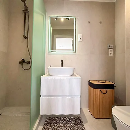 Hellowine Ii Apartament