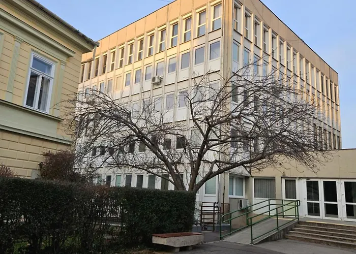 Hellowine Ii Eger
